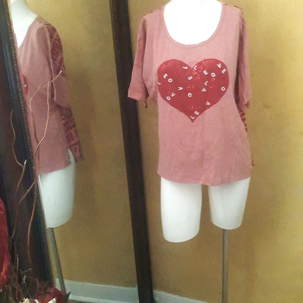 🎁   Rocker Girl women heart love red pink women